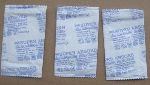 SuperAbsorbent desiccant small sachets